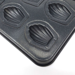 Molde para hornear profesional de 12 cavidades para mini madeleines, con revestimiento de PTFE, de acero al carbono, en forma de concha, apto para horno, reutilizable y seguro para alimentos. - Product Image 5