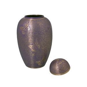 Urne noire et dorée de style américain Monster - Product Image 1