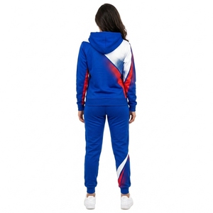 Conjunto deportivo personalizado a la moda para mujer, chándales estampados para deportes, gimnasio, jogging y actividades al aire libre. - Product Image 2