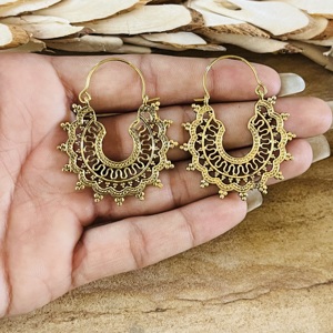 <b>Top</b> Choice Boho Wave Hoop <b>Earrings</b> Tribal Brass Jewelry For Women Antique Brass Finish Scalloped Design For Wholesale/OEM/ODM - Product Image 6