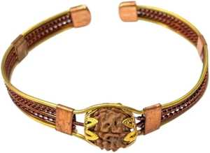 Brazalete de Cobre Pulido Estilo Ángel, Joyería Artesanal de Metal - Product Image 2