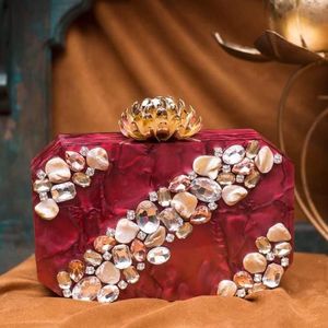 Pochette de soirée artisanale en résine cristalline pour femmes - Product Image 1