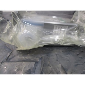 Válvula CDK AMD23-10BUS-8-1FT, Resina - Equipo y Piezas de Semiconductores de Confianza de Marca Global - Product Image 5