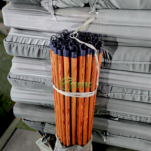 Fabricante líder de mangos de escoba de eucalipto de alta calidad en Vietnam, venta al por mayor a los precios más bajos, con revestimiento de PVC para jardín, Irak, limpieza. - Product Image 5