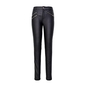 Pantalon en cuir pour femme haute performance, design élégant, confortable, cuir véritable souple, matière durable pour l'extérieur - Product Image 1