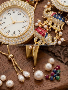 Ensemble Cadeau Festif Artisanal : Montre Éléphant Dorée et Bracelet Perlé pour Adulte – Édition Diwali - Product Image 4