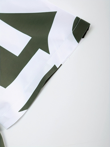 Conjunto de Camisa y Pantalones Cortos con Estampado Gráfico Verde para Hombre, Estilo Casual, Tendencia de Moda Urbana para la Playa, para el Verano - Product Image 5