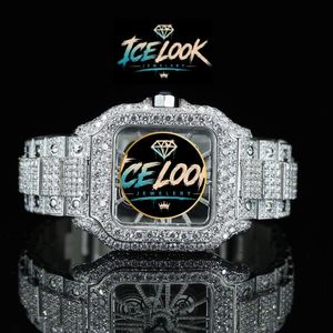 ICE LOOK JEWELERY นาฬิกาข้อมือผู้ชายสแตนเลสสตีลทรงสี่เหลี่ยม 40 มม. คริสตัลแซฟไฟร์ประดับเพชรเรืองแสงแบบอะนาล็อกวินเทจ - Product Image 1