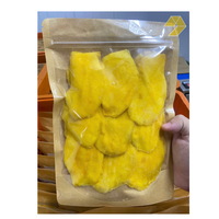 Zachte gedroogde mangoschijfjes