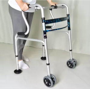รถช่วยเดินแบบแมนนวล รุ่น Convenience Prime CW-2210 ป้องกันการลื่นไถล สำหรับผู้สูงอายุ น้ำหนักเบา ได้รับการรับรองมาตรฐาน KC ระดับ 1 - Product Image 3