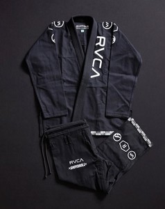 Kimono de Jiu-Jitsu Brésilien Personnalisé |   Uniforme de BJJ en coton 100% tissé perlé 400 GSM |   Résistant au rétrécissement, séchage rapide |   Fournisseur en gros | - Product Image 5