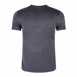 T-shirts de sport professionnels pour hommes, fabriqués en polyester respirant, pour l'entraînement, la course à pied et les vêtements de sport quotidiens. - Product Image 2