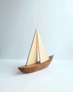 Wholesale Price Latest Aluminum Wooden Artistic Figurine Abstract Sculpture Minimalist Decor Home Office Table Accent Gift Item - Product Image 2