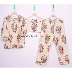 Ensemble de pyjama en coton indien pour femme, imprimé floral, avec fermeture boutonnée, pour la plage et la détente, ensemble de nuit, pyjama pour la nuit - Product Image 6