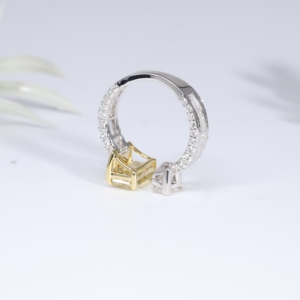 TULSIYA JEWELS Anillo de compromiso y boda de oro Moi Et Toi con diamante blanco de corte rombo cultivado en laboratorio, banda de cóctel llamativa, de lujo y alta joyería - Product Image 3