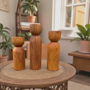 Juego de Portavelas de Madera Tallado a Mano, Ecológico, con Forma de Diamante, Decoración Rústica Estilo Granja, para Velas de Pilar - Product Image 1