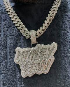 Colgante Personalizado con Inicial de Nombre, Brillante Moissanita, Chapado en Oro de 18K sobre Plata 925, Joyería de Lujo para Hombre Estilo Hip Hop - Product Image 5