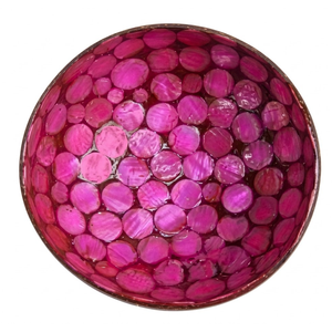 Bol en coquille de noix de coco avec texture naturelle sculptée, design éco-responsable, finition polie élégante pour la décoration de cuisine - Product Image 1