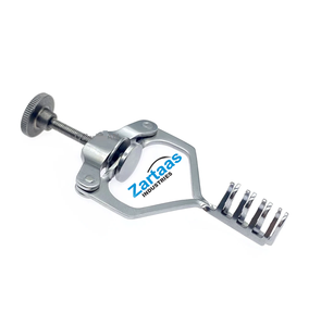 Rétracteur de doigts en acier inoxydable de haute qualité pour petits animaux, 70 mm de long, 4 griffes, rétracteur cutané, instruments chirurgicaux - Product Image 2