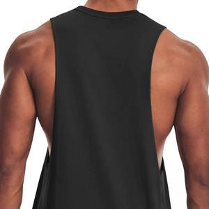 Camiseta sin mangas negra para hombre, cuello redondo, color sólido, transpirable, de punto, deportiva, para entrenamiento. - Product Image 6