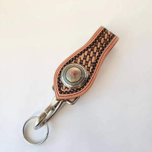 Llavero de Cuero Genuino Personalizado de Alta Calidad, Diseño Simple en Forma de Corazón o Rectángulo, Suministro Directo de Fábrica BS International - Product Image 4