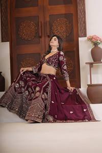 Lehenga Choli en soie Chinon pour femmes, tenue de fête ethnique traditionnelle avec broderie Zari et matériaux recyclés - Product Image 4