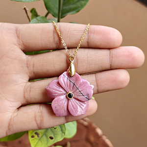 Wholesale jewelry flower carved rhodonite <b>with</b> black cz accent pendant necklace 18k gold plated fashion chain brass necklace - Product Image 2