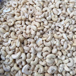 Offre Spéciale Noix de cajou W180 W320 du Vietnam, Vente en Gros de Noix de cajou Santigo du Vietnam à Prix Raisonnable - Product Image 1