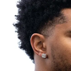 Pendientes de tuerca cuadrados chapados en plata de ley para mujer, estilo hip hop, con moissanita y cierre de rosca - Product Image 4