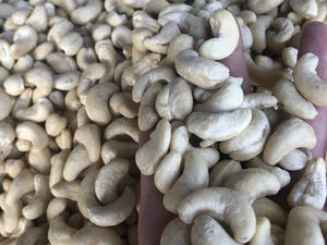 Anacardos Tostados Certificados ISO y HACCP 100% Secos Fabricante Hoang Linh SG Sra. Sara +84 797 415 298 - Product Image 2