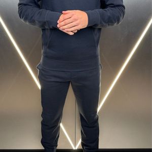 Ensemble sportif pour homme en nylon 100% personnalisé, printemps et automne, nouveau modèle, sweat à capuche tendance, vêtements de sport pour homme, OEM ODM - Product Image 5