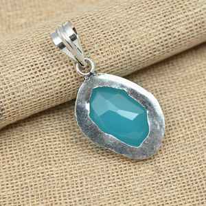 Joyería de Calcedonia Azul, Colgante de Plata de Ley 925 Hecho a Mano, Colgante de Plata Elegante, Regalo de Boda - Product Image 5