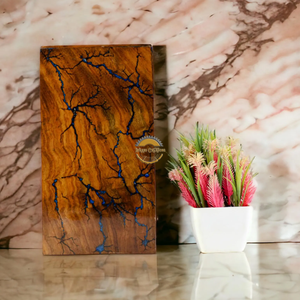 Urna Funeraria Artesanal Azul Cielo con Ondas y Madera Natural, Caja para Cenizas con Resina Epoxi Azul, Recuerdo Conmemorativo Artístico de AYAANS - Product Image 4