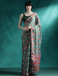 Sari de créateur KV avec blouse non cousue - Product Image 4