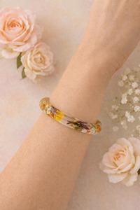 Bracelet en résine haut de gamme, léger et confortable à porter, artistique et élégant, couleur personnalisée, fait main, artisanat, Fête des Mères - Product Image 4
