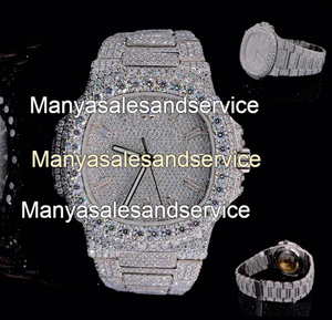 Reloj Cronógrafo de Lujo con Incrustaciones de Moissanita, Esfera de Cristal, Bisel Dorado, Piedras Redondas Pavé, Correa de Acero Inoxidable y Moissanita - Product Image 1