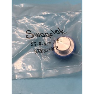 Lote de 16 Conectores SWAGELOK SS-8-VCO-3-BL - Equipos y Piezas de Semiconductores de Confianza de Marca Global - Product Image 1