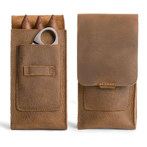 Estuche de puros de cuero premium con funda protectora integrada para cortador y acabado de cuero de lujo en venta - Product Image 4
