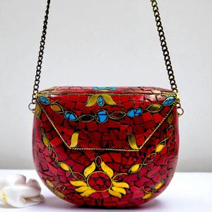 Bolso de mano metálico con pedrería multicolor pintada a mano, ecológico, elegante y con estilo para decoración de bodas y regalos. - Product Image 2