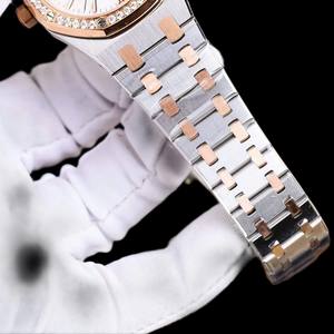 Montre-bracelet mécanique exceptionnelle avec sertissage clos de moissanite et diamant, bracelet en acier inoxydable bicolore, idéale pour les soirées, cadeau pour homme - Product Image 3