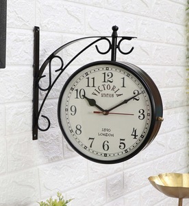 Horloge murale vintage Victoria Station 1890 Londres, mouvement à quartz, métal, style traditionnel, décorative - Product Image 1
