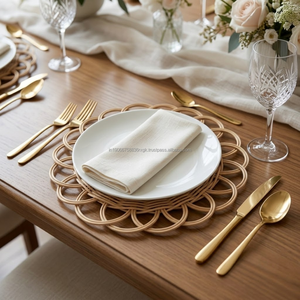 Plato de mimbre redondo de 18 pulgadas con diseño de margaritas bohemias, hecho a mano, para decoración de mesas de boda y comedor - Product Image 4