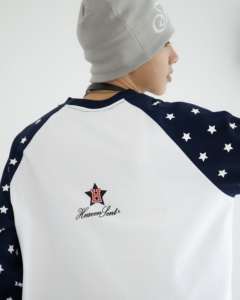 เสื้อยืดแขนยาวไซส์ใหญ่ ผ้าสแปนเด็กซ์/คอตตอน ระบายอากาศได้ดี ปักลาย  แบบโอเวอร์ไซส์ ยูนิเซ็กส์ ผลิตในเวียดนาม สไตล์สตรีทแวร์ รับผลิตแบบ OEM ODM - Product Image 2