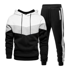 Ensemble de survêtement à capuche color block pour homme 2026 OEM, manches longues, fermeture à cordon, pantalon décontracté, tenue d'automne, survêtement ODM - Product Image 1