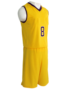 Nouvel ensemble d'uniformes de basketball personnalisés en polyester à faible MOQ – Tenue de sport respirante pour le basketball - Product Image 1