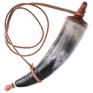 Flacon en corne de buffle naturelle avec sangle en cuir, accessoire de chasse vintage, objet de collection, décoration artisanale - Product Image 6