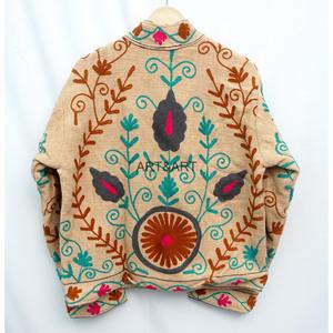 Abrigo de Invierno Étnico Estilo TNT para Mujer, Chaqueta Regular con Bordado Floral Suzani, Relleno de Algodón, Transpirable, Resistente al Viento, Acolchado - Product Image 4