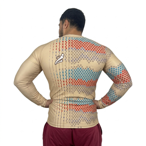 ผู้ผลิตขายส่งเสื้อแรชการ์ดแบบกำหนดเอง แห้งเร็ว สำหรับผู้ชาย ชุดกีฬา เสื้อแรชการ์ด - Product Image 5