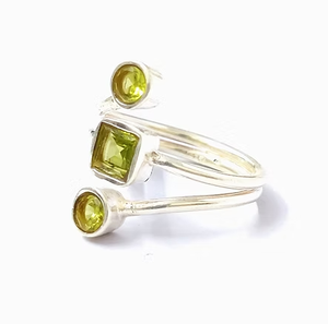 925 Silver Multishape <b>Peridot</b> <b>Ring</b> Minimalist Gemstone <b>Ring</b> for Unisex Wear Everyday Wear Wholesale Jewelry - Product Image 2