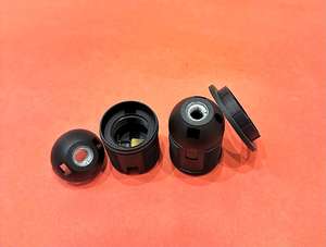Portalámparas de plástico negro E27 con anillo para base de lámpara colgante, para sus accesorios de iluminación, con sistema de bloqueo automático - Product Image 2